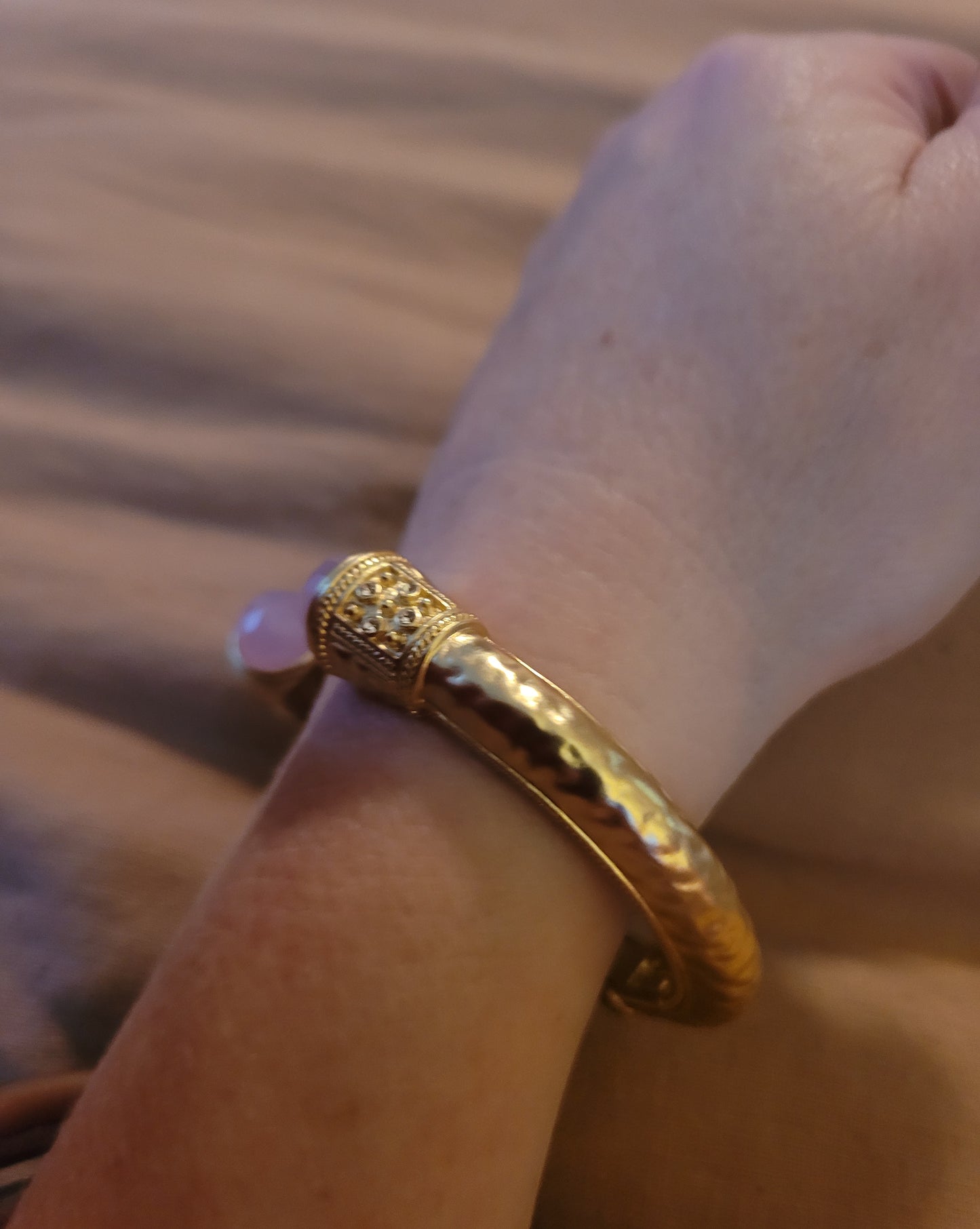 It Looks Expensive Gold Hammered Bracelet